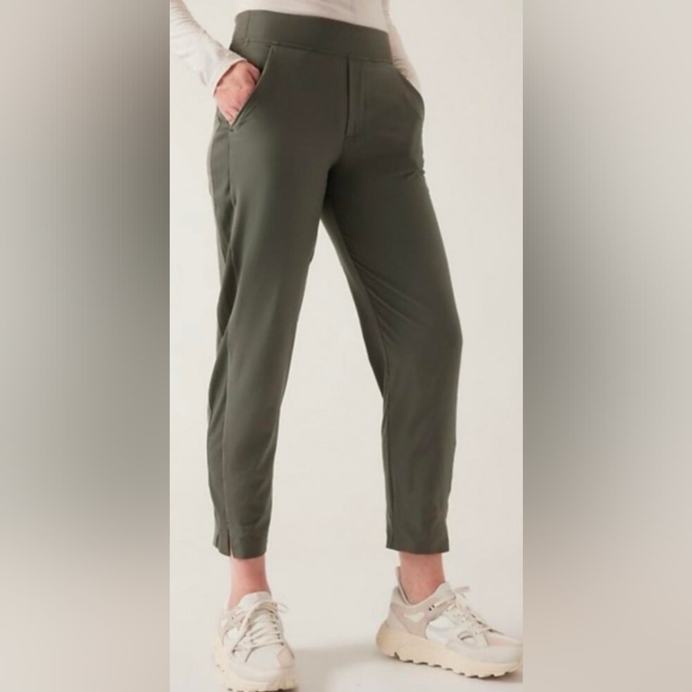 Athleta Women’s Brooklyn Ankle Pant in Mountain Olive Green, Size 16